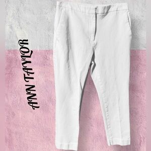 ANN TAYLOR FACTORY WHITE CHINOS